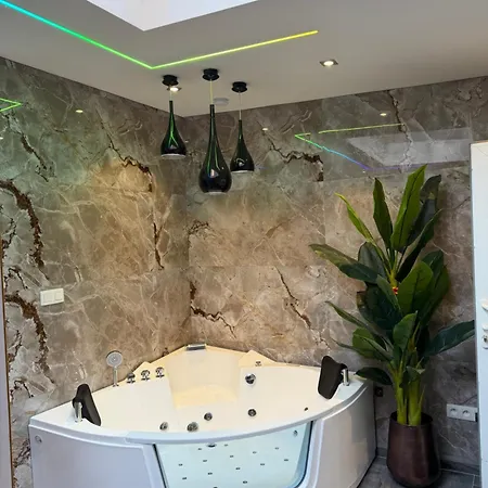 Charnel - Bali Liege