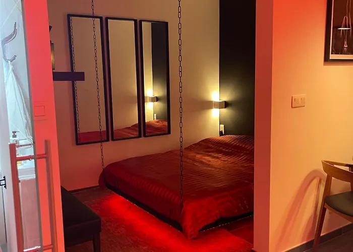 Nocleg ze śniadaniem Charnel - 50 Nuances Liège